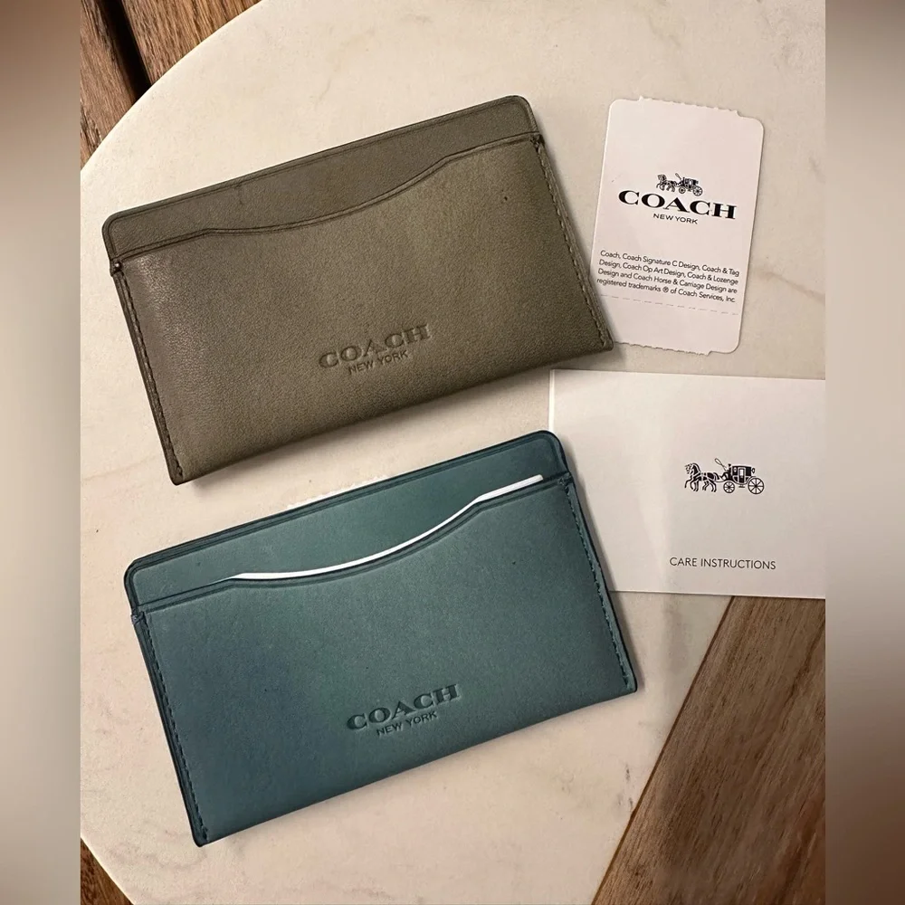 NWT! NEW! Coach Denim Blue Smooth Leather Card Holder Men